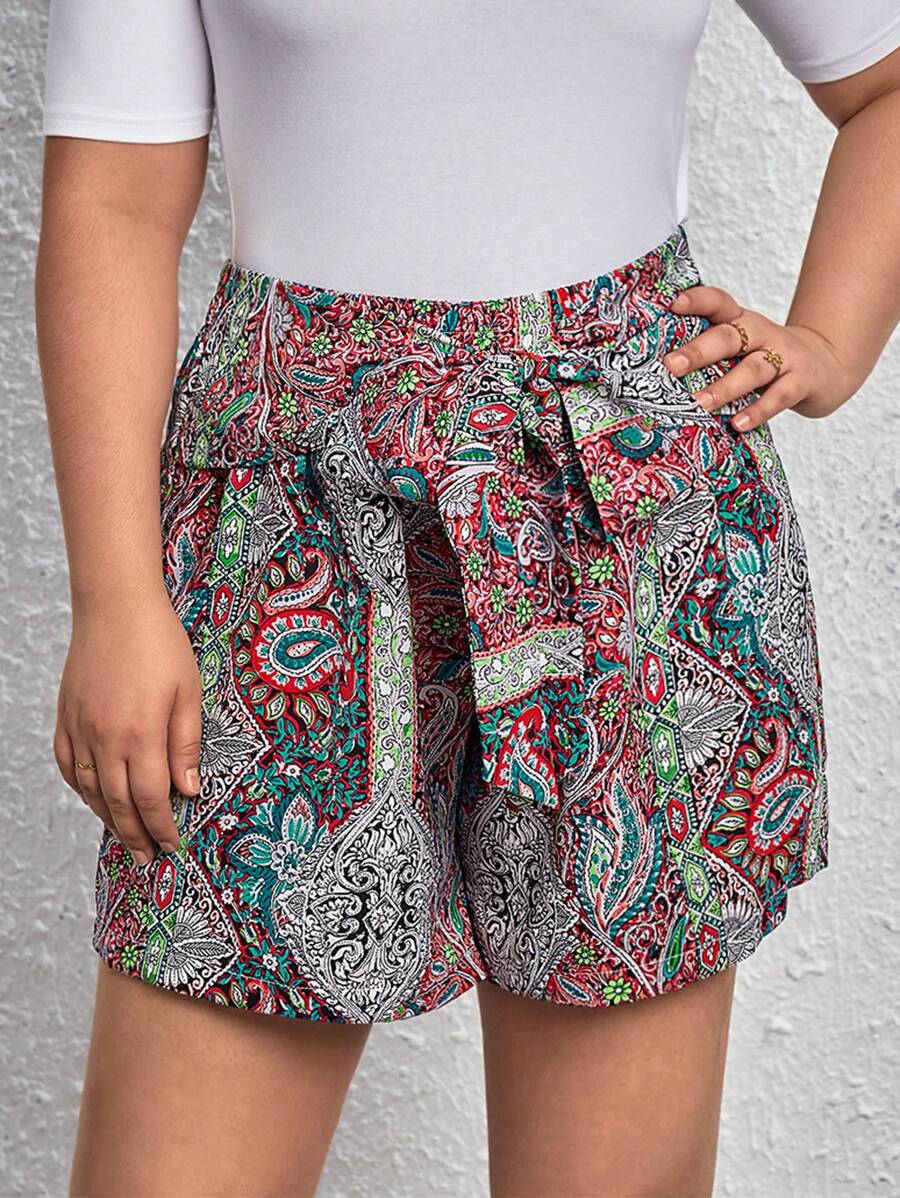 SHEIN VCAY Plus Paisley Print Knot Front Shorts - Red - View 1