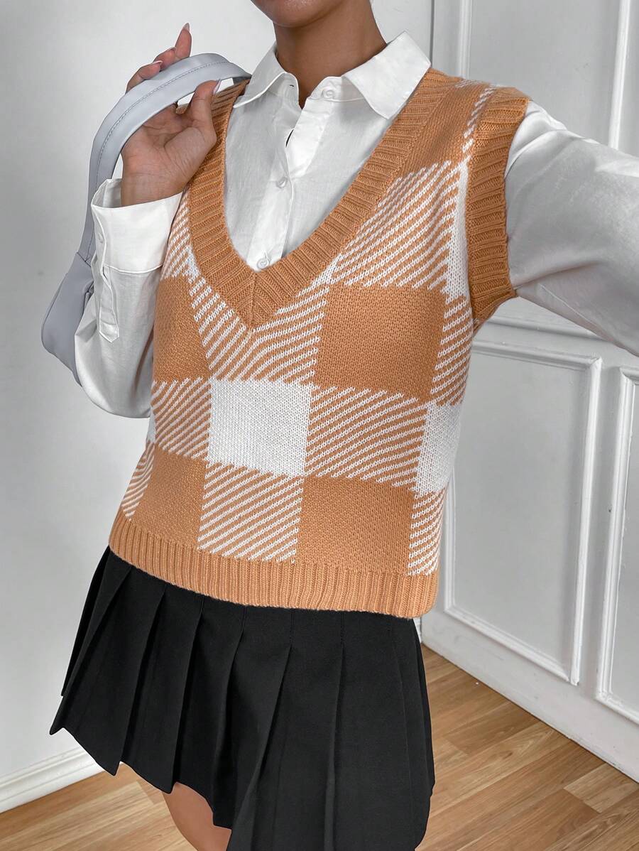 SHEIN Unity Chaleco de punto con patrón de cuadros sin camisa - Caqui - Ver 1