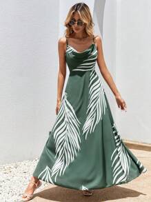 SHEIN VCAY 熱帶圖案圍裹下擺吊帶連衣裙 - 綠色 - 查看 3