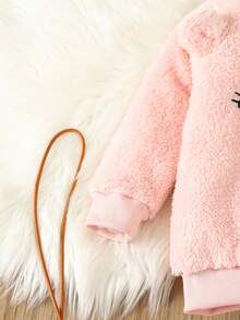 Young Girl Cartoon Embroidery 3D Ears Design Flannel PJ Set - Baby Pink - View 4