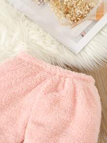 Young Girl Cartoon Embroidery 3D Ears Design Flannel PJ Set - Baby Pink - View 5