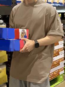 DAZY 男士棉素色落肩T恤 - 卡其色 - 查看 2