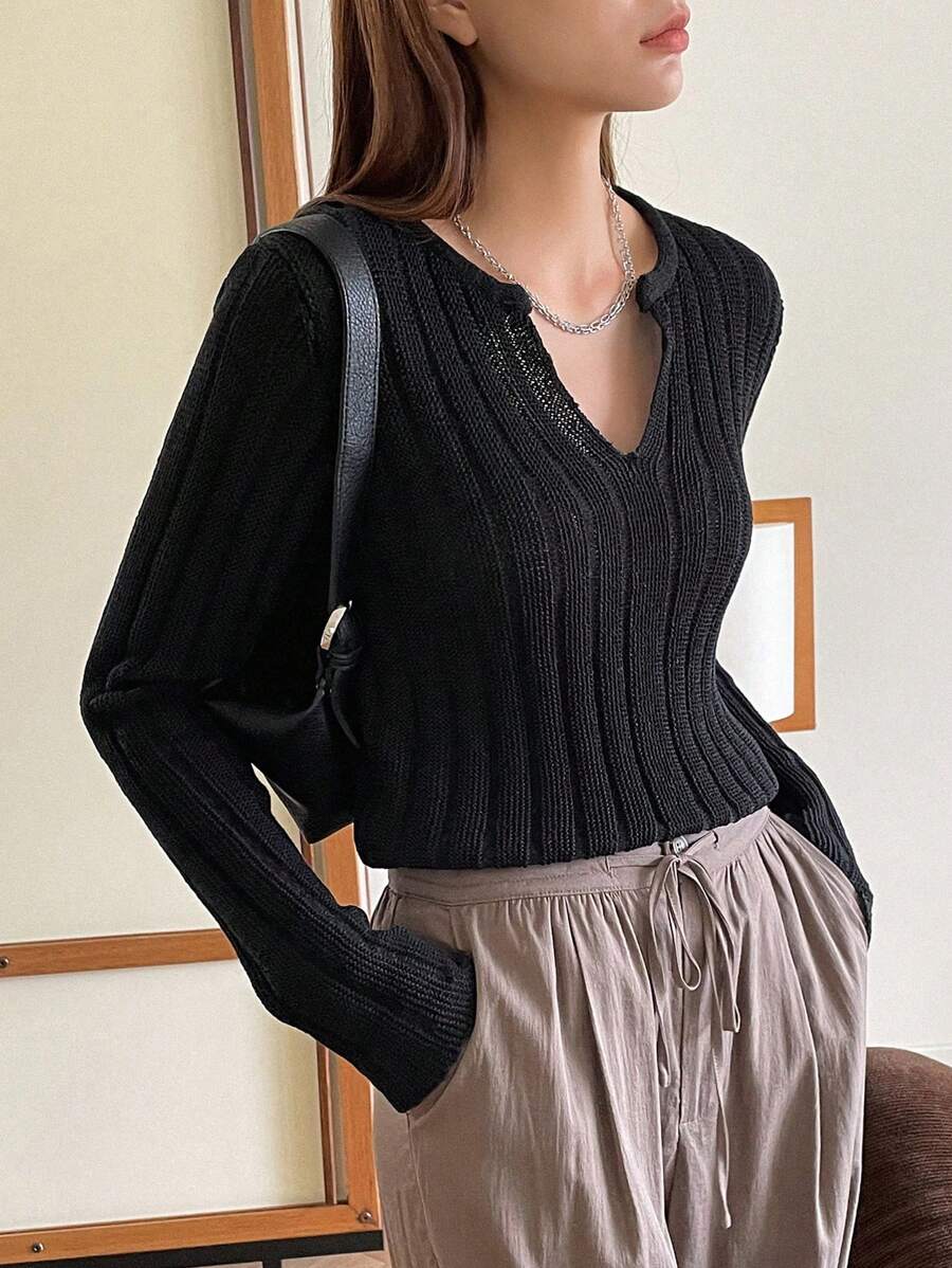 DAZY Áo len dệt kim cổ khoét, viền xẻ, quần áo mùa thu - màu đen - Xem 1