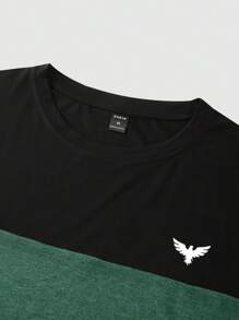 Manfinity Homme 男士T恤，合身領口短袖圖形T恤簡約夏季運動休閒印花老鷹T恤，聚酯纖維 - 墨綠色 - 查看 3