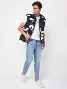 RueChic Men Camo Print Puffer Vest Coat - Multicolor - View 4