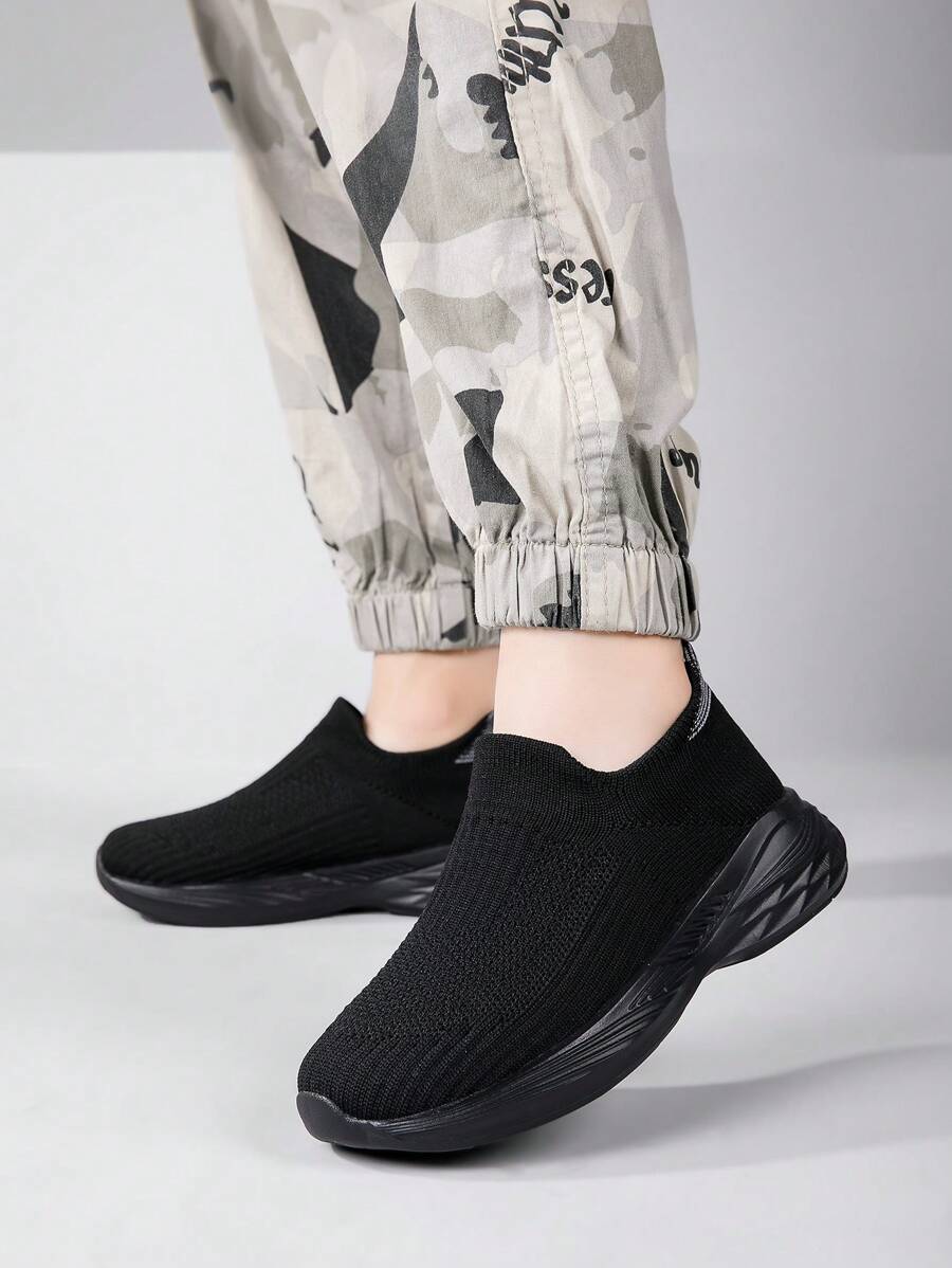 Kids Breathable Lightweight Slip-On Sports Sneakers - Black - View 1