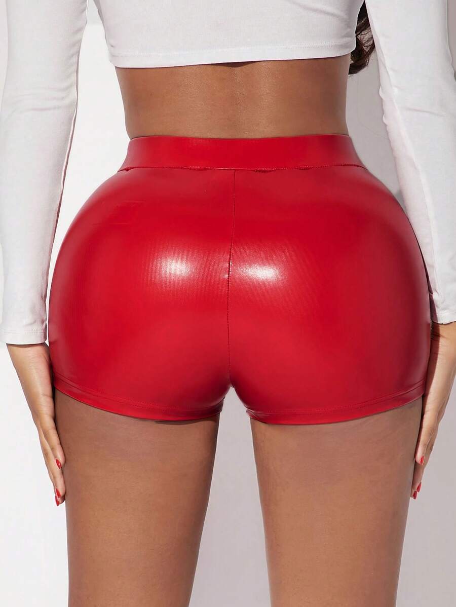 SHEIN SXY 素色PU皮革短褲 - 紅色 - 查看 1
