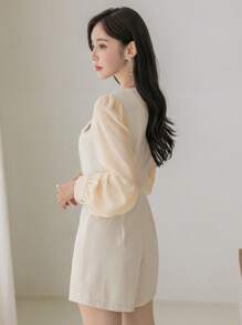 DAZY 方領前紐扣連身短褲 - 米色 - 查看 2