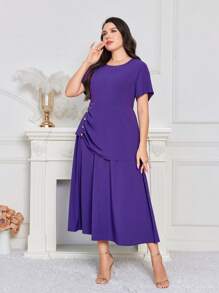 Modelyn Plus Button Detail Ruched Dress