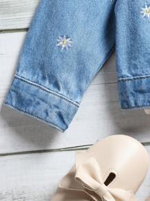 Baby Girl 1pc Floral Embroidery Flap Pocket Denim Jacket - Medium Wash - View 3