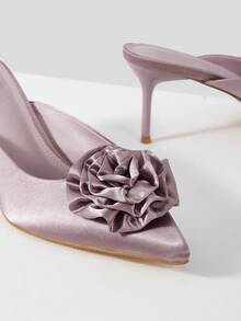 MOTF PREMIUM 緞面花朵裝飾高跟穆勒鞋 - 藕粉色 - 查看 3
