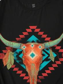 SHEIN EZwear Plus Geo & Bull Print Tee - Black - View 3