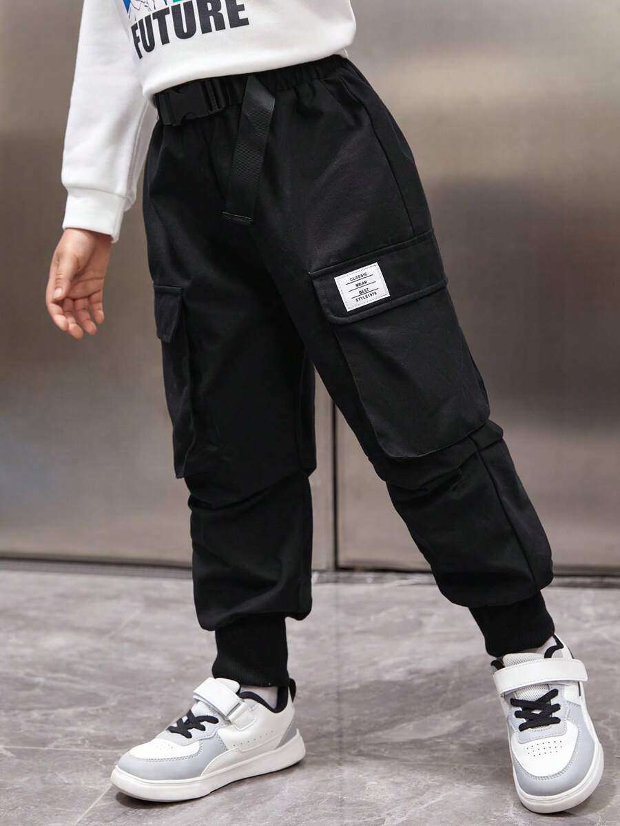 SHEIN Young Boy Letter Patched Detail Flap Pocket Buckle Front Cargo Pants - Black - View 1