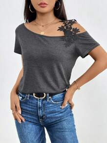 SHEIN Clasi 貼花不對稱領T恤 - 灰色 - 查看 1