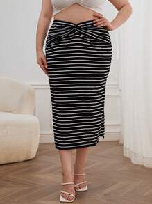 SHEIN Essnce 大碼條紋圖案前扭結半身裙 - 黑與白 - 查看 3