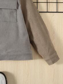 SHEIN جاكيت ألوان متباينة جيب قلاب حافظ للحرارة ولد طفل