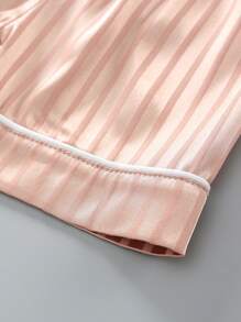 Cô Gái Trẻ Contrast Piping Cổ áo Xa ten Bộ PJ - Màu be - Xem 3