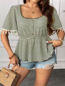 SHEIN Franclia Plus Striped Print Tassel Trim Button Front Peplum Tee - Green - View 1
