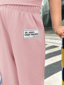 SHEIN 女小童1入組吊帶上衣&1入組字母貼布闊腿褲 - 淺粉色 - 查看 7