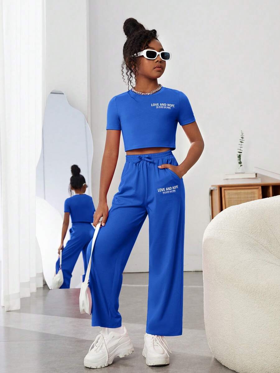 SHEIN Cô gái Tween Đồ họa Khẩu hiệu Áo phông Crop & Eo dây rút Quần - Xanh đậm - Xem 1