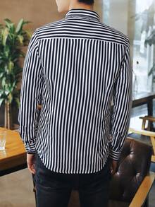 Men 1pc Striped Print Shirt - Black and White - View 2