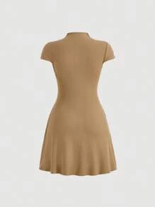 SHEIN MOD 小高領接縫細節洋裝 - 卡其色 - 查看 2