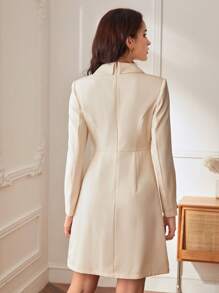 BizChic 西裝領百褶細節雙排釦洋裝 - 杏色 - 查看 2