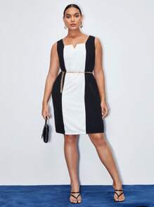 BizChic Plus Two Tone Notched Neckline Dress Without Belt - Black and White - View 4