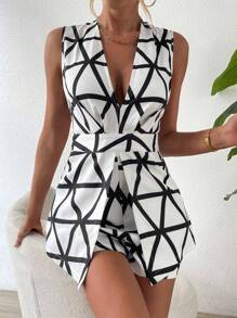 Chiquease Geo Print Plunge Neck Fold Pleated Detail Romper - Black and White - View 5