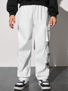 SHEIN Chico preadolescente Pantalones cargo con estampado de letra con bolsillo lateral con solapa