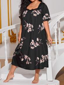 Plus Floral Print Contrast Lace Nightdress - Black - View 4