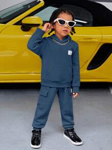SHEIN 男小童字母貼布袋鼠口袋保暖連帽衫和運動褲 - 霧霾藍 - 查看 6