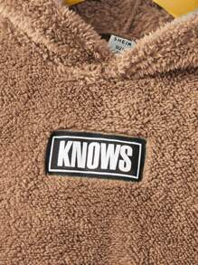 SHEIN Chàng trai trẻ Thư được vá Túi kangaroo Teddy Hoodie & Quần - Màu Khaki - Xem 3