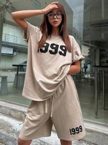 DAZY con estampado de letra Camiseta de hombros caídos & de cintura con cordón Shorts - Beis - Ver 6