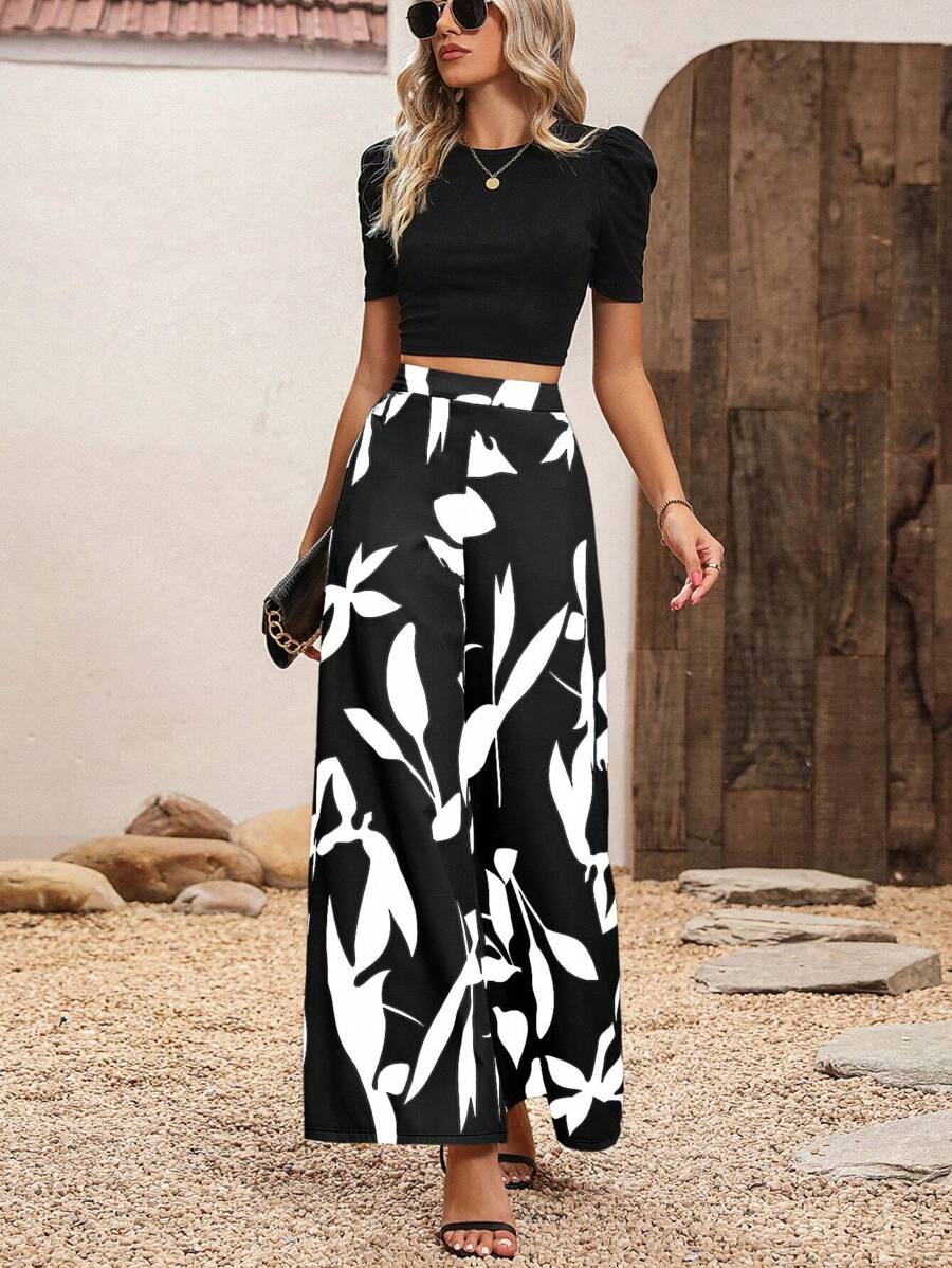 SHEIN Clasi 泡泡袖短款T恤&植物圖案闊腿褲 - 黑與白 - 查看 1