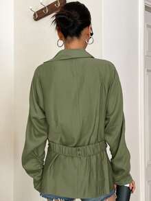 DAZY 素色圍裹不對稱下擺襯衫 - 綠色 - 查看 2