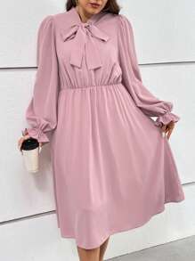 SHEIN Privé Plus Tie Neck Flare Sleeve Dress - Dusty Pink - View 3