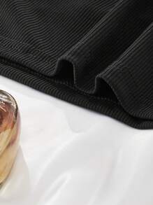 SHEIN EZwear Top con abertura tejido de canalé - Negro - Ver 3