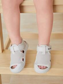 Cozy Pixies 男嬰字母圖案網眼透氣涼鞋 - 白色 - 查看 4