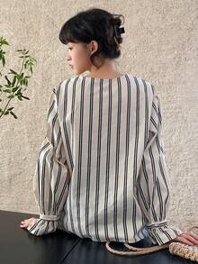 DAZY 條紋圖案繫帶領喇叭袖襯衫 - 米色 - 查看 6