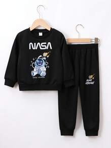 SHEIN Chàng trai trẻ Phi hành gia Và Đồ họa Chữ cái Áo len & Quần nỉ - màu đen - Xem 1