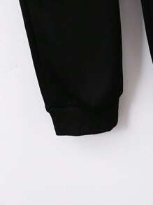 SHEIN Chàng trai trẻ Phi hành gia Và Đồ họa Chữ cái Áo len & Quần nỉ - màu đen - Xem 3