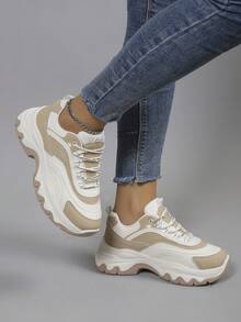 女士时尚运动鞋拼色英文字母厚底粗跟鞋 - 卡其色 - 查看 4