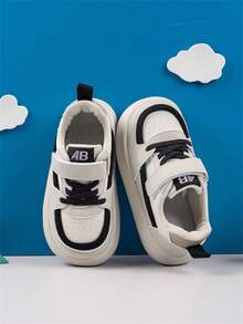 兒童平底鞋在黑色,合適的適用於5-12歲 - 黑色 - 查看 4