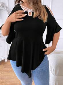 SHEIN Clasi 大碼撞色滾邊挖肩不對稱下擺T恤 - 黑色 - 查看 1