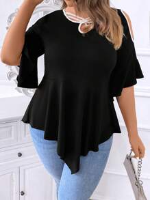 SHEIN Clasi 大碼撞色滾邊挖肩不對稱下擺T恤 - 黑色 - 查看 3