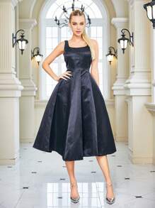 Vestido sólido de satén con línea A - Negro - Ver 6