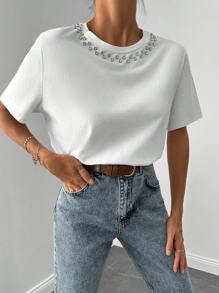 EURMUSE Solid Rhinestone Detail Tee - White - View 4