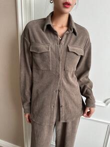 DAZY 翻蓋口袋落肩袖襯衫和褲子