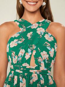 SHEIN Belle 滿版印花繞頸雪紡連衣裙 - 彩色 - 查看 8